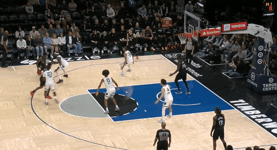 乐鱼体育网址-华兹的选择；湖人的防守；马刺的赢球公式